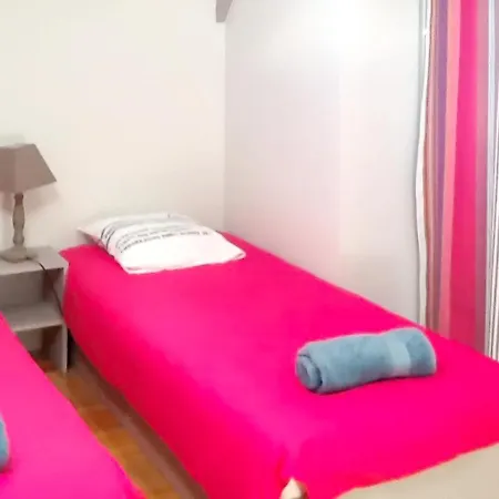 Elegant A 120 M² Avec Piscine Apartment Orthevielle