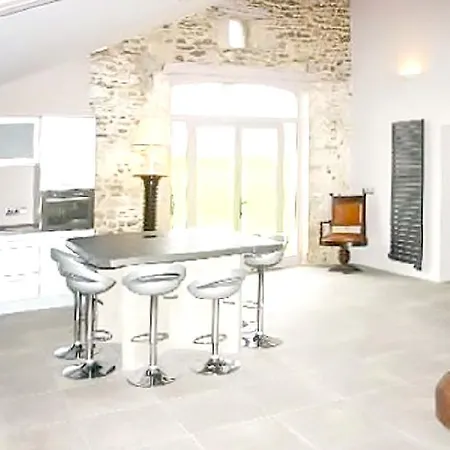 Elegant A 120 M² Avec Piscine Apartment *