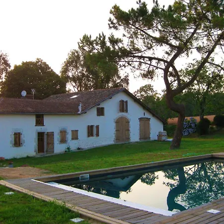 Apartment Elegant A 120 M² Avec Piscine